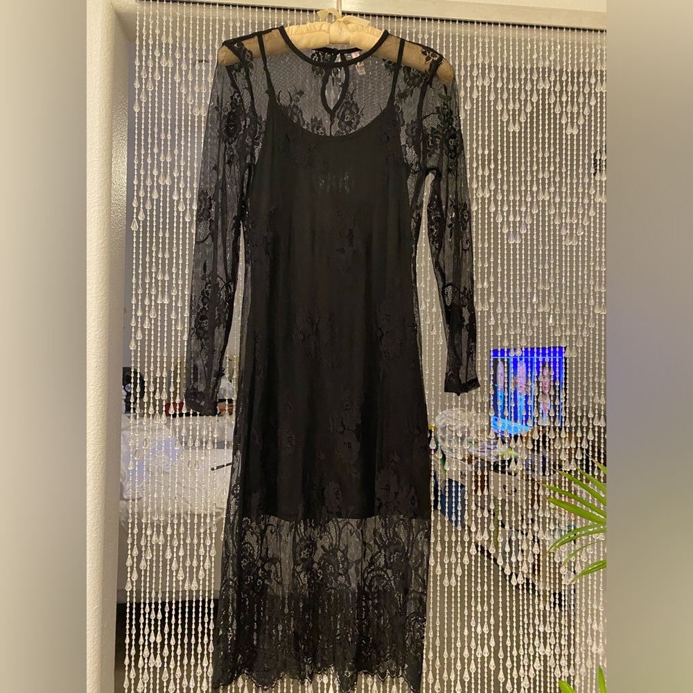 XHILARATION LACE LINED DRESS - Picture 3 of 8